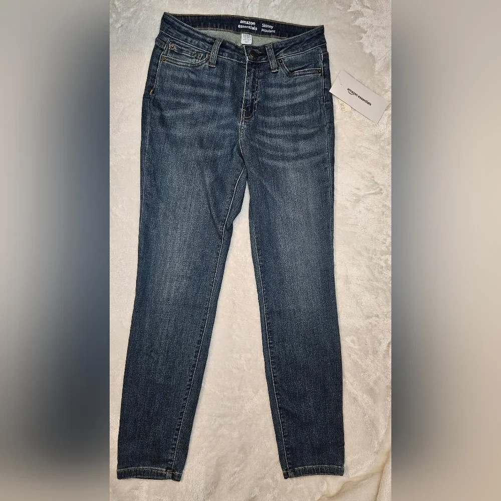 Amazon Essentials Dark Wash Skinny Jeans Mid Rise Denim Petite 4P NWT